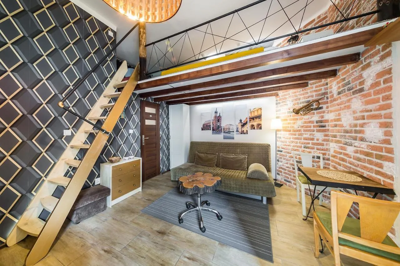 Studio Z Ogrodem Przy Starej Zajezdni Krakow 0*,